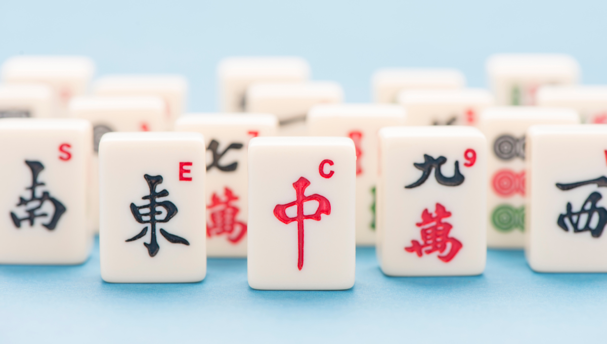 Mahjong tiles